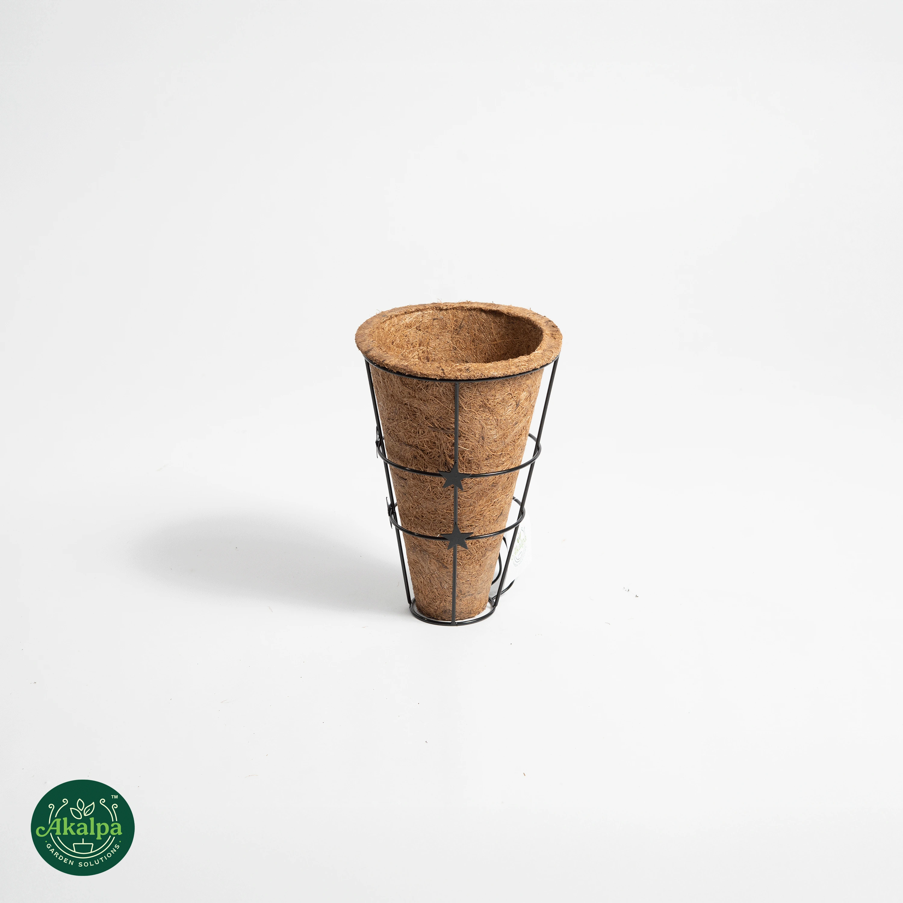 Conical pot